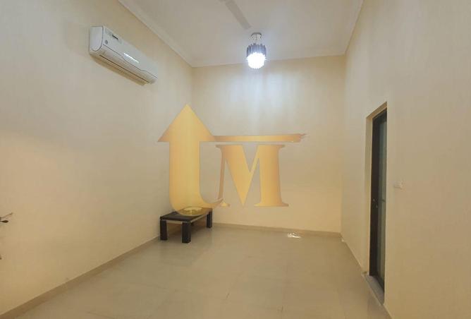 98258056 - Property Image 3