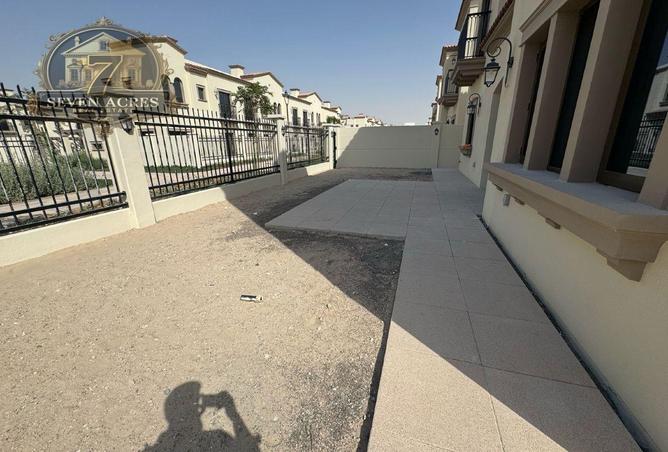 70294142 - صورة العقار 2