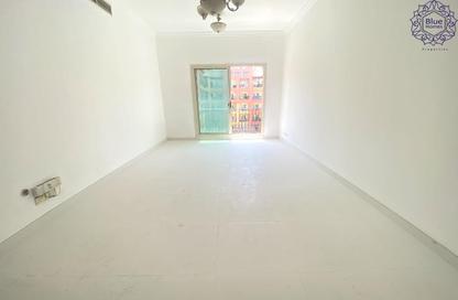 Apartment - 2 Bedrooms - 2 Bathrooms for rent in Oud Metha - Bur Dubai - Dubai