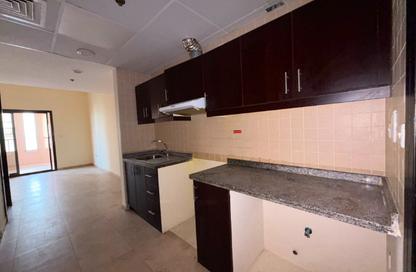 Apartment - Studio - 1 Bathroom for rent in Silicon Gates 1 - Silicon Gates - Dubai Silicon Oasis - Dubai