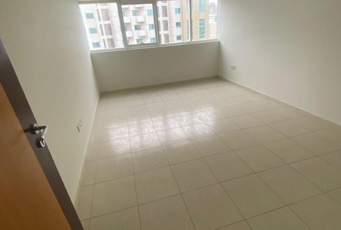 71101206 - Property Image 2