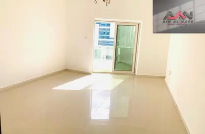 شقة - غرفة نوم - 2 حمامات للايجار في شارع التعاون الجديد - التعاون - الشارقة