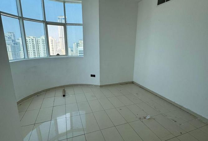 79858201 - Property Image 3