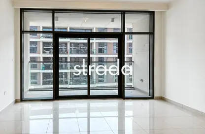 شقة - غرفة نوم - 2 حمامات للبيع في مبنى Mulberry 1 at Park Heights B1 - مالبيري 1 في بارك هايتس بلوك ب - 1 مالبيري - بارك هايتس - دبي هيلز استيت - دبي