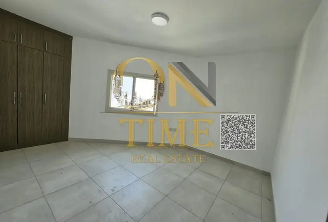 160532454 - Property Image 3