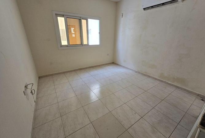 83681570 - صورة العقار 2