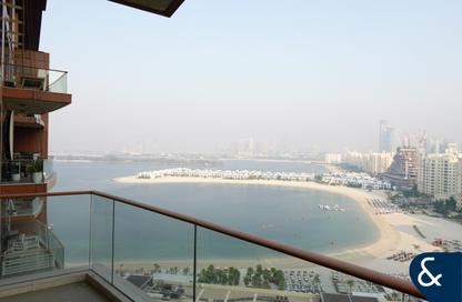 Apartment - 2 Bedrooms - 3 Bathrooms for rent in Amber - Tiara Residences - Palm Jumeirah - Dubai
