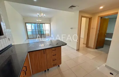 Apartment - 1 Bedroom - 1 Bathroom for rent in Al Majaz 3 - Al Majaz - Sharjah