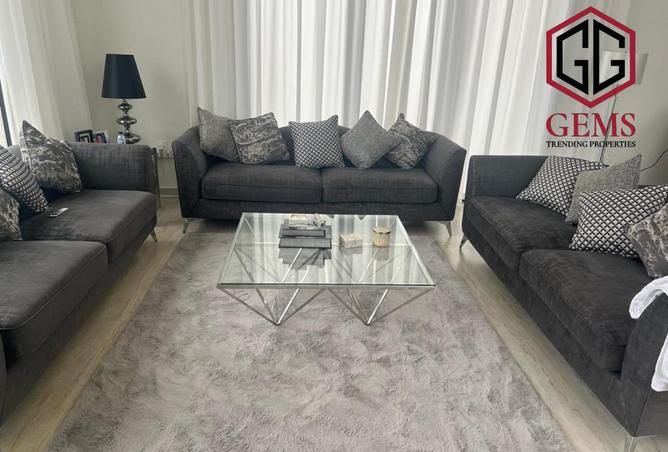 82815583 - صورة العقار 2