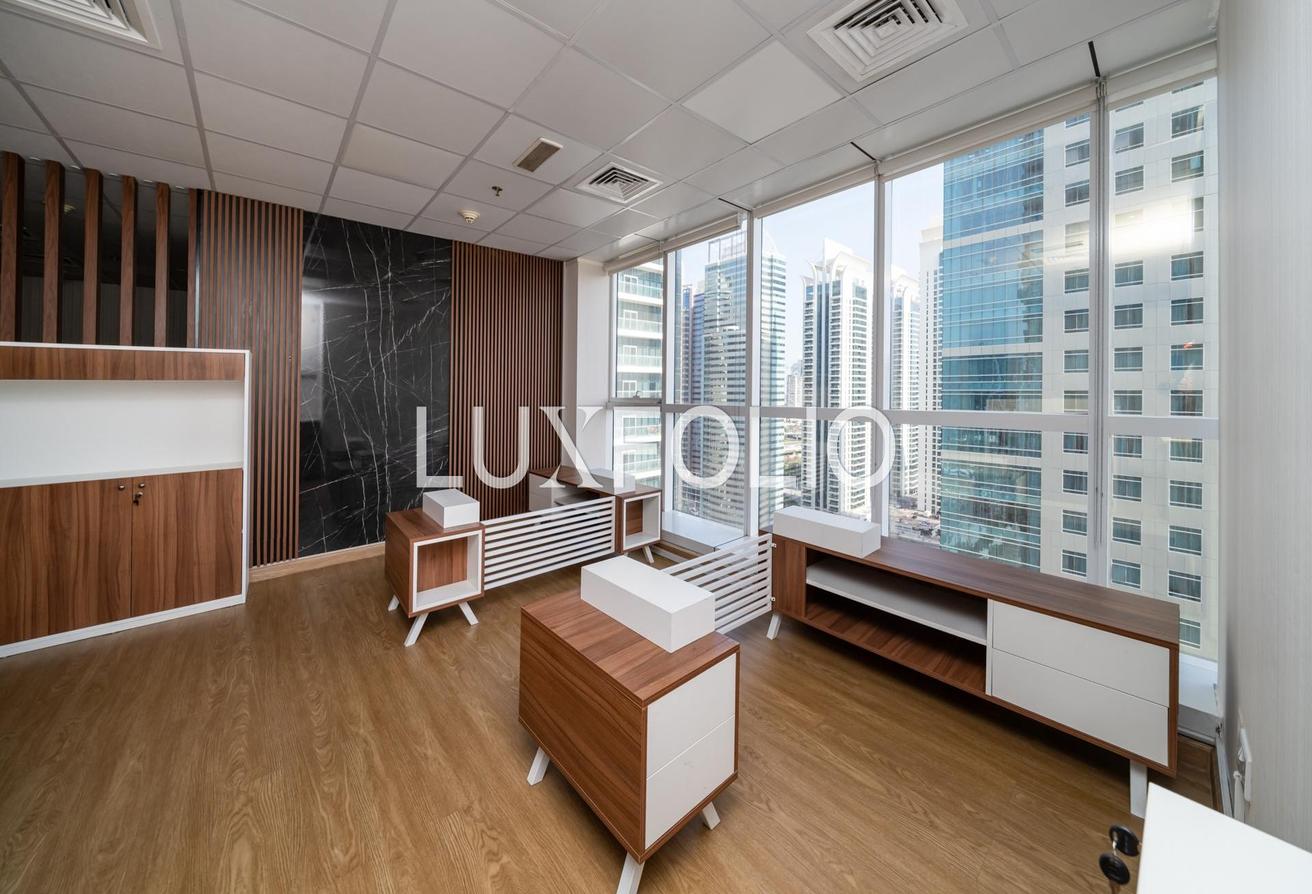 GRADE A TOWER | VACANT | FULLY FITTED