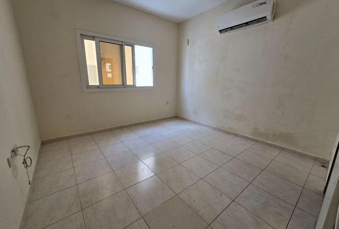 84475576 - Property Main Image
