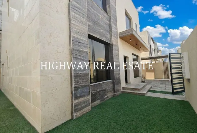 157380315 - Property Image 2