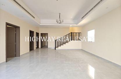 Villa - 5 - 7 for rent in Hoshi 1 - Hoshi - Al Badie - Sharjah