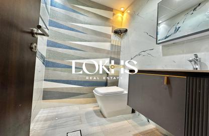 Apartment - 1 Bedroom - 2 Bathrooms for rent in Mazaya 6 - Queue Point - Liwan - Dubai Land - Dubai