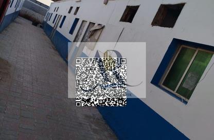 Labor Camp - Studio - 7+ Bathrooms for rent in Al Sajaa S - Al Sajaa - Sharjah