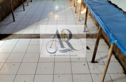 Labor Camp - Studio - 7+ Bathrooms for rent in Al Sajaa S - Al Sajaa - Sharjah