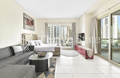 Apartment - Studio - 1 Bathroom for rent in The Royal Oceanic - Dubai Marina - Dubai