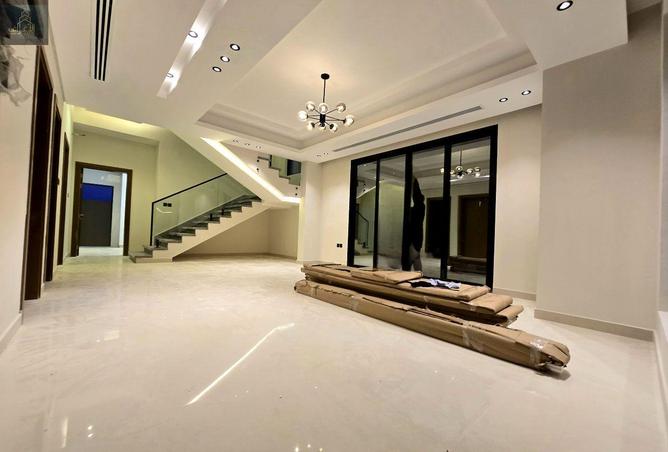 104267904 - Property Image 3
