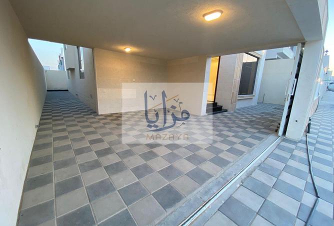 124711437 - Property Image 3