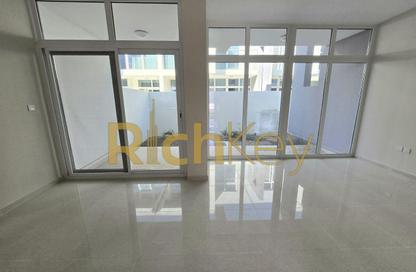 Townhouse - 3 - 3 for rent in Avencia - Damac Hills 2 - Dubai Townhouse - 3 - 3 for rent in Avencia - Damac Hills 2 - Dubai