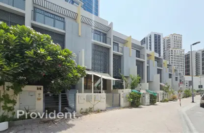 Townhouse - 3 Bedrooms - 4 Bathrooms for rent in Las Casas - District 12 - Jumeirah Village Circle - Dubai