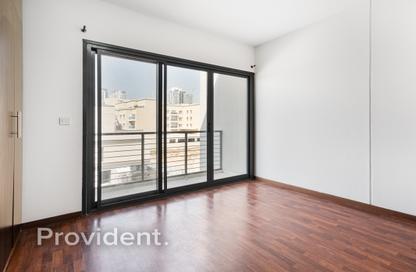 Townhouse - 3 - 4 for rent in Las Casas - District 12 - Jumeirah Village Circle - Dubai