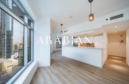 Apartment - 1 - 2 for rent in Fairfield Tower - Park Island - Dubai Marina - Dubai