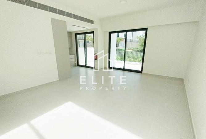 112748411 - Property Image 2