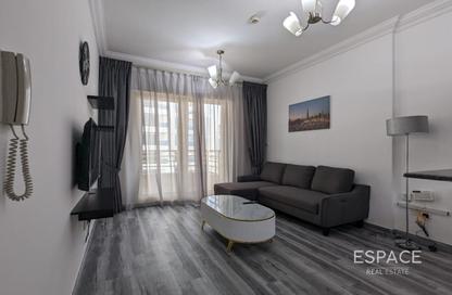 Apartment - 1 - 2 for rent in Manchester Tower - Dubai Marina - Dubai