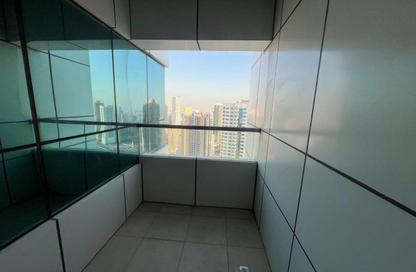 Apartment - 3 Bedrooms - 4 Bathrooms for rent in Al Khan Corniche - Al Khan - Sharjah