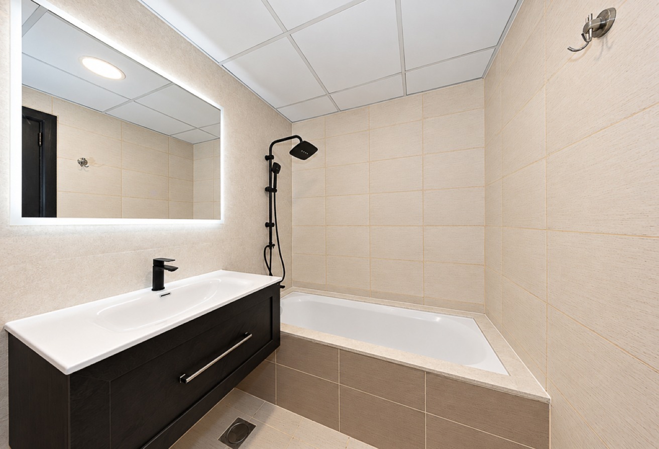 Studio apartment in Diamond Views 2, Jumeirah Village Circle: 12