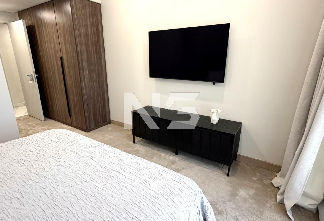 Renovated And Fully Furnished | Pool View | Vacant photo 21