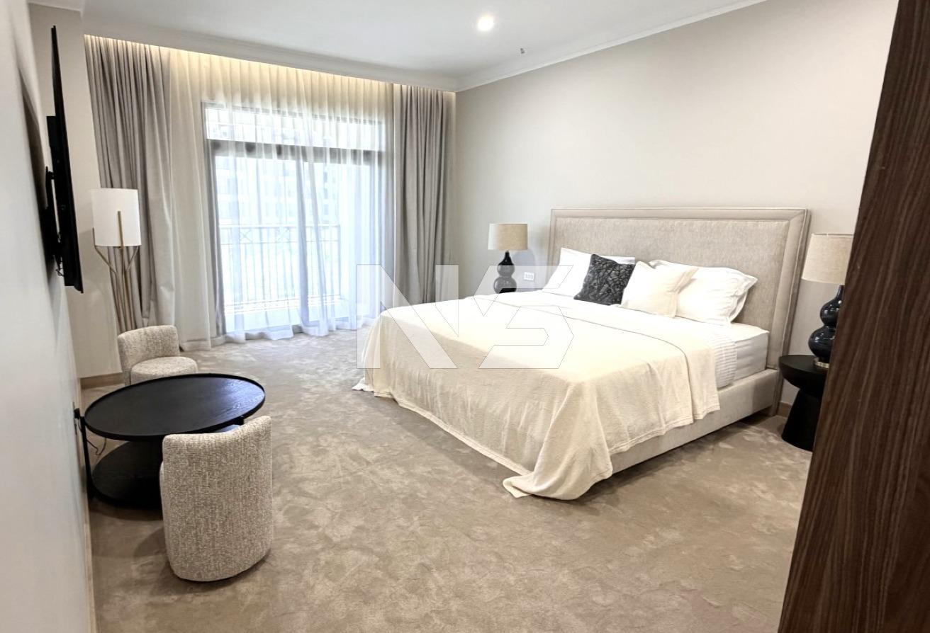 Renovated And Fully Furnished | Pool View | Vacant photo 26