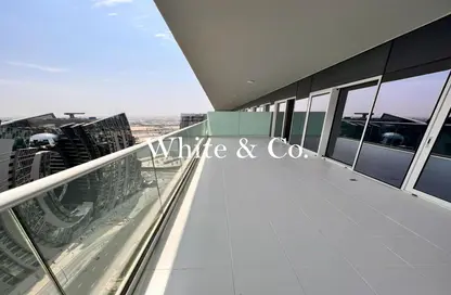 Apartment - 2 Bedrooms - 2 Bathrooms for sale in Vera Residences - Business Bay - Dubai