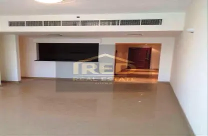 شقة - غرفة نوم - 2 حمامات للايجار في تفريعة القنال 1 - أبراج الجولف - مدينة دبي الرياضية - دبي