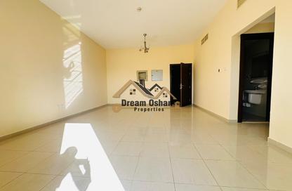 Apartment - 2 - 3 for rent in Al Khair Building - Dubai Silicon Oasis - Dubai