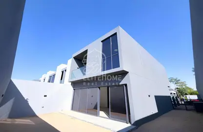 Townhouse - 3 Bedrooms - 4 Bathrooms for sale in Robinia - Masaar - Tilal City - Sharjah