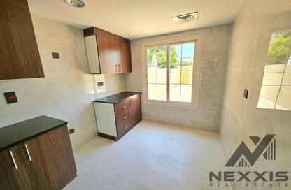 Villa - 2 Bedrooms - 3 Bathrooms for rent in Springs 8 - The Springs - Dubai Villa - 2 Bedrooms - 3 Bathrooms for rent in Springs 8 - The Springs - Dubai