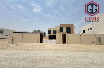 Villa - 5 Bedrooms - 6 Bathrooms for rent in International City Phase 2 - Al Warsan 4 - Al Warsan - Dubai