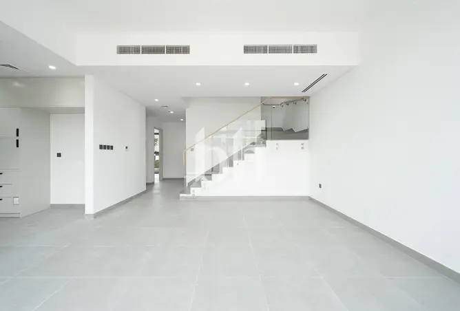 98267299 - Property Image 3