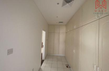 Villa - 4 - 4 for rent in Umm Suqeim 1 Villas - Umm Suqeim 1 - Umm Suqeim - Dubai