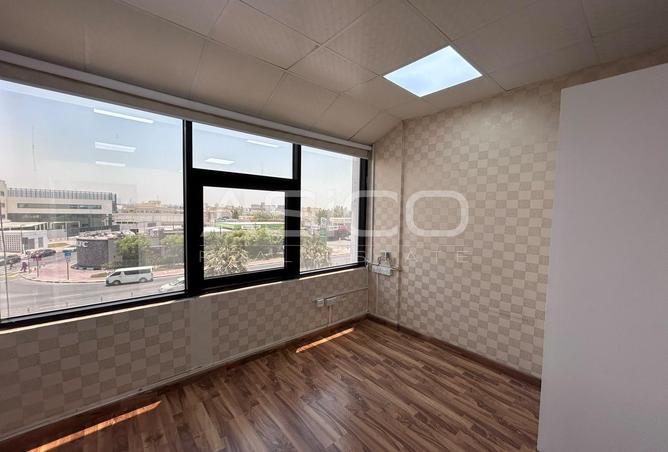 136081133 - Property Main Image