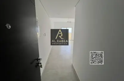 شقة - 2 غرف نوم - 2 حمامات للايجار في برج النعيمية 1 - أبراج النعيمية - النعيمية - عجمان