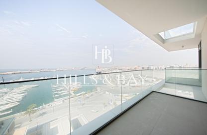Apartment - 3 - 4 for rent in Seagate Building 1 - Seagate - Mina Rashid - Dubai