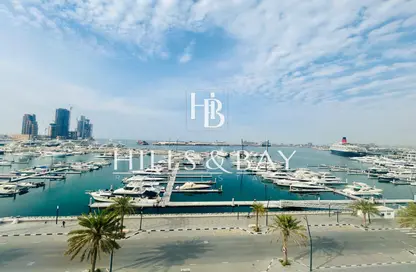 Apartment - 3 Bedrooms - 4 Bathrooms for rent in Seagate Building 1 - Seagate - Mina Rashid - Dubai