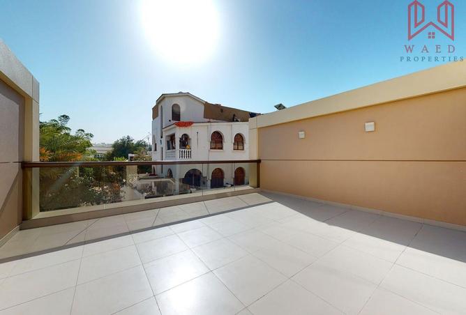 84071010 - Property Main Image