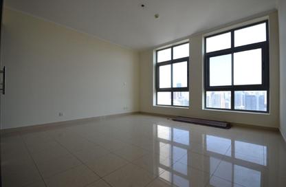 Apartment - 2 Bedrooms - 3 Bathrooms for rent in The Links West Tower - The Links - The Views - Dubai