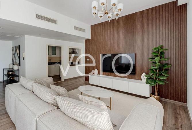 83654512 - Property Image 2