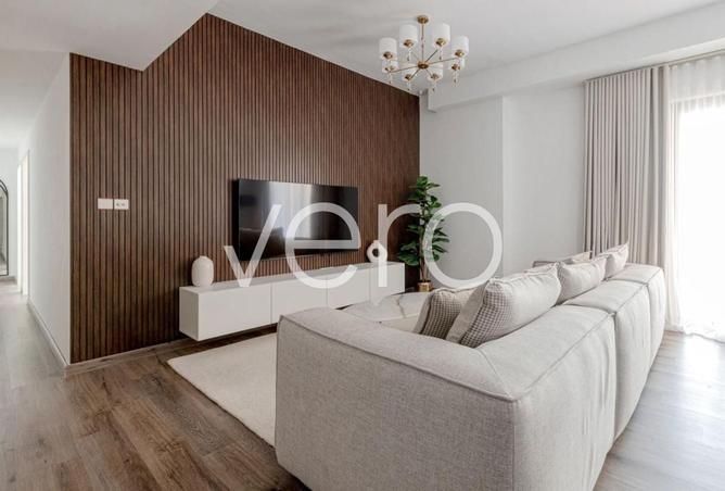 83654512 - Property Main Image