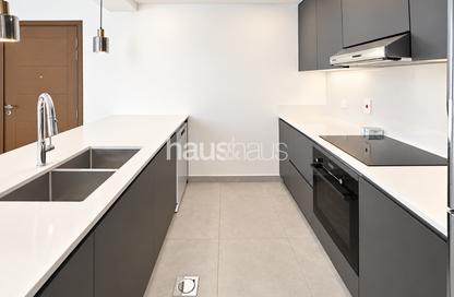 Apartment - 1 - 1 for rent in Al Arta 3 - Al Arta - Greens - Dubai